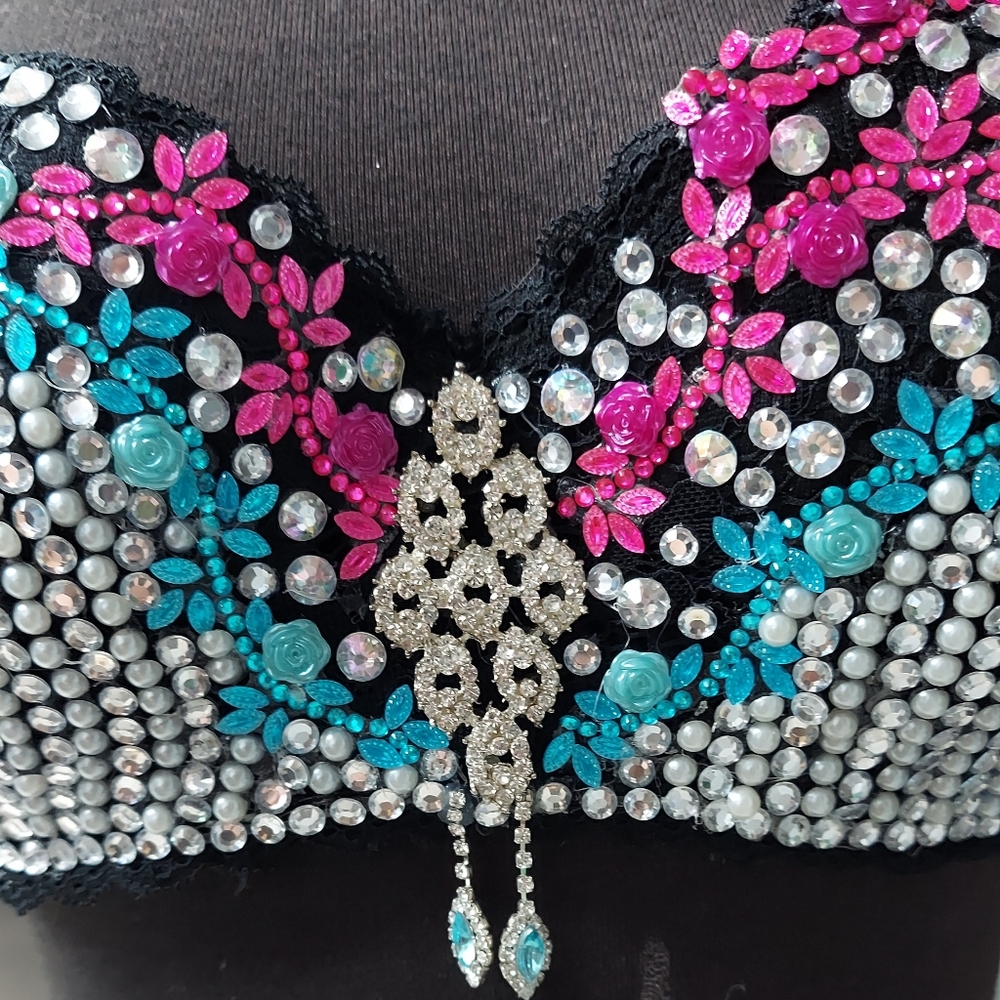 Hand-made Diamond Rave Bra - Picture 6 of 6